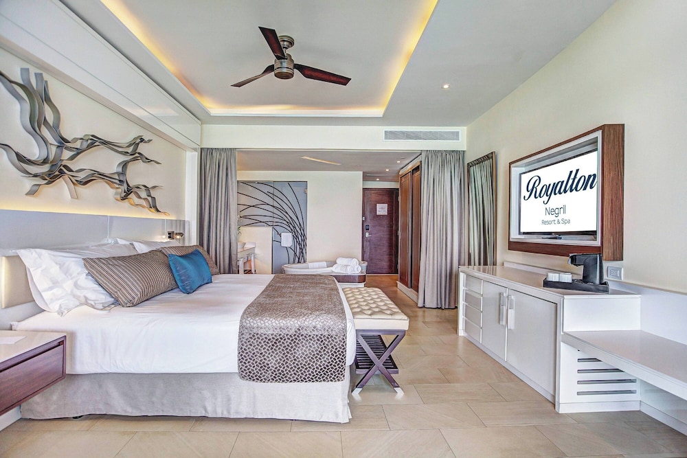 Royalton Hideaway Negril, An Autograph Collection® All-Inclusive Resort - Adults Only — Hotel rooms in Negril