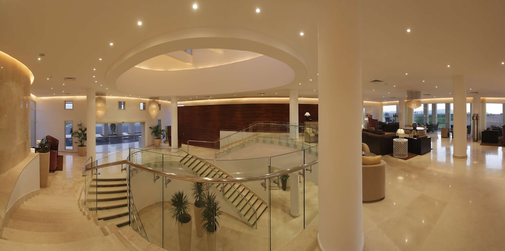 Steigenberger Makadi - Adults Friendly 16 Years Plus — Hotel building in Makadi Bay, Red Sea