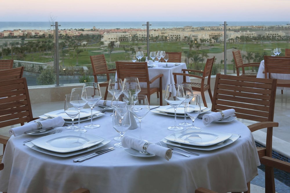 Steigenberger Makadi - Adults Friendly 16 Years Plus — Restaurant & bars in Makadi Bay, Red Sea