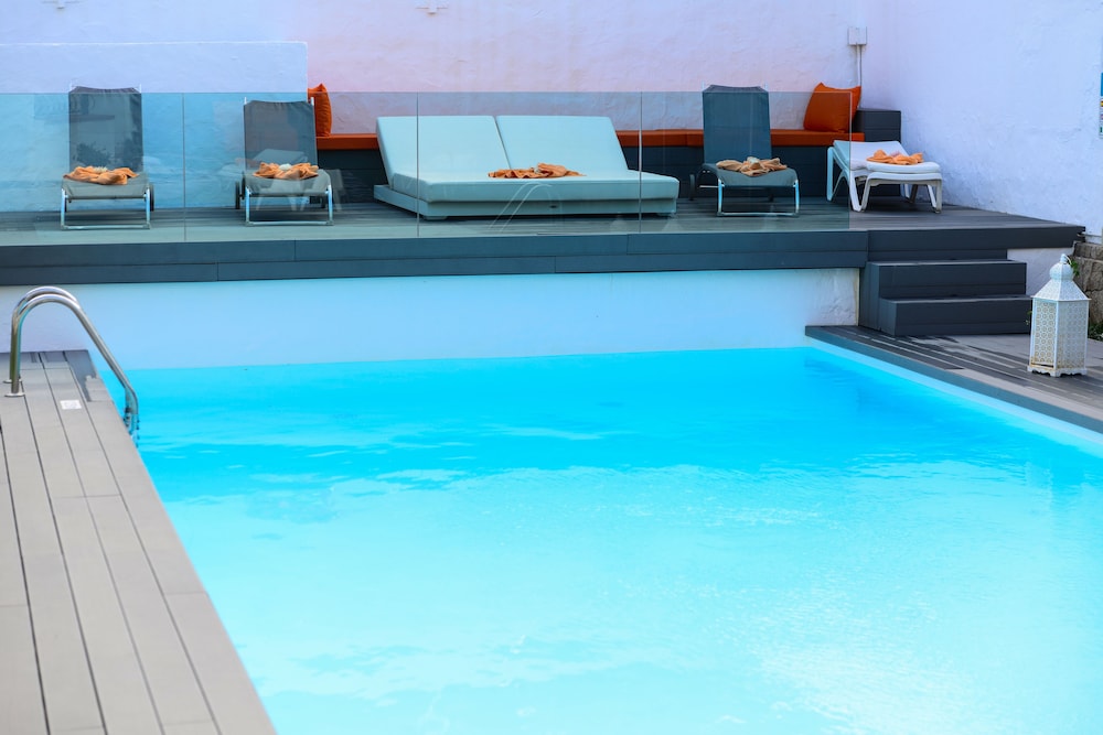 Atlantic Sun Beach - Gay Men Only — Swimming pool in Playa del Ingles, Canary Islands