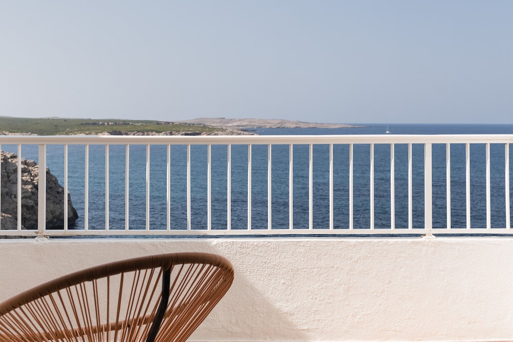 Aparthotel Beach Club — Hotel rooms in Son Parc, Balearic Islands