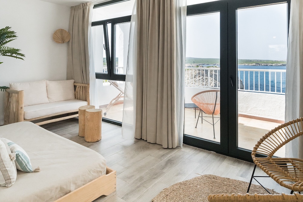 Aparthotel Beach Club — Hotel rooms in Son Parc, Balearic Islands