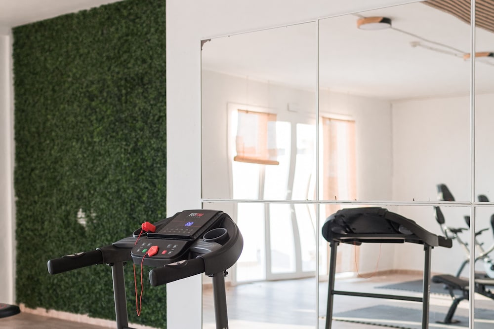 Aparthotel Beach Club — Sports & recreation in Son Parc, Balearic Islands