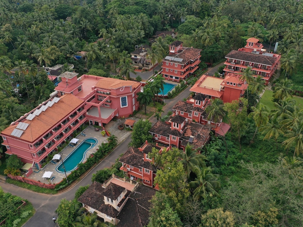 Jasminn Hotel, Goa — Hotel building in Betalbatim, Goa