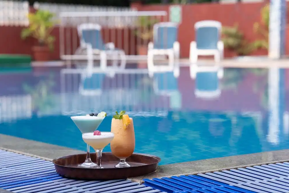 Jasminn Hotel, Goa — Swimming pool in Betalbatim, Goa
