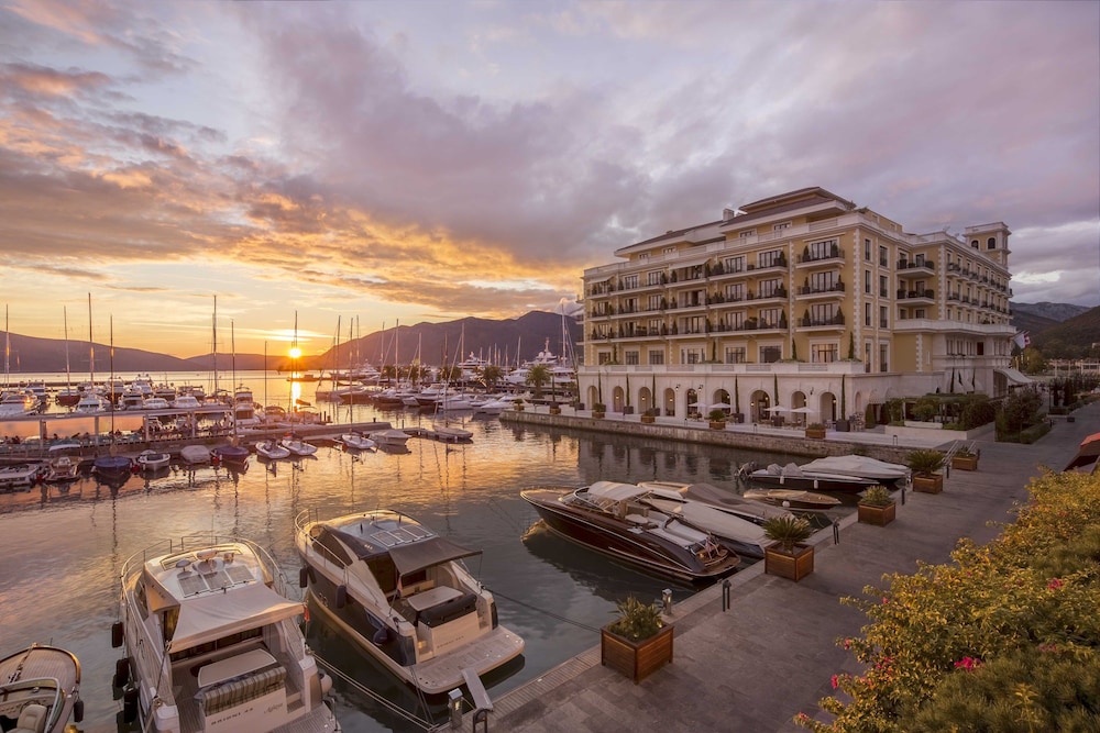 Regent Porto Montenegro - zdjęcie 3