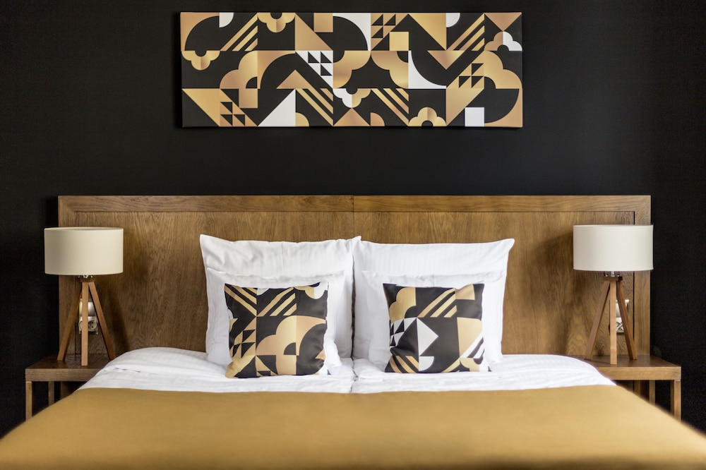 Zulian Aparthotel by Artery Hotels — Hotel rooms in Krakow, Lesser Poland