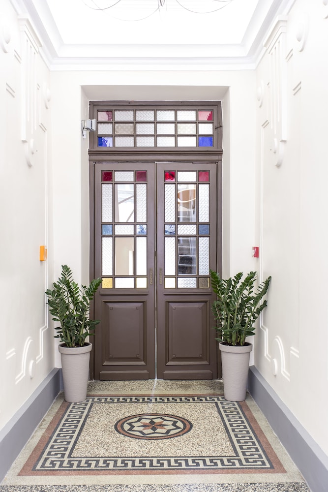 Zulian Aparthotel by Artery Hotels — Hotel building in Krakow, Lesser Poland