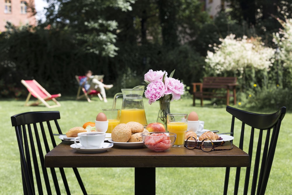 Zulian Aparthotel by Artery Hotels — Restaurant & bars in Krakow, Lesser Poland