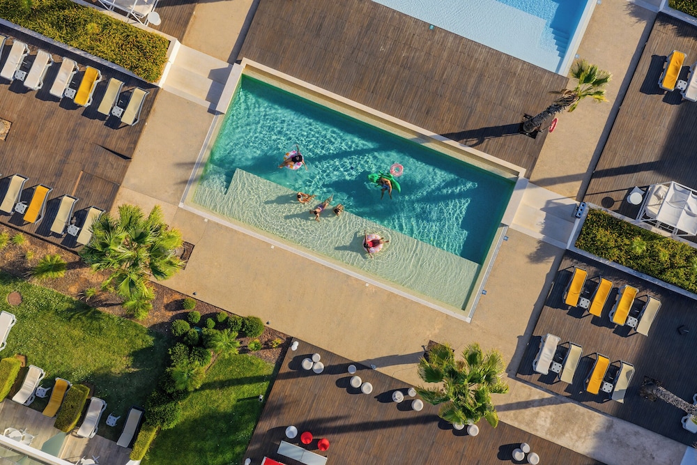 Pestana Alvor South Beach, Premium Suite Hotel — Swimming pool in Alvor, Faro