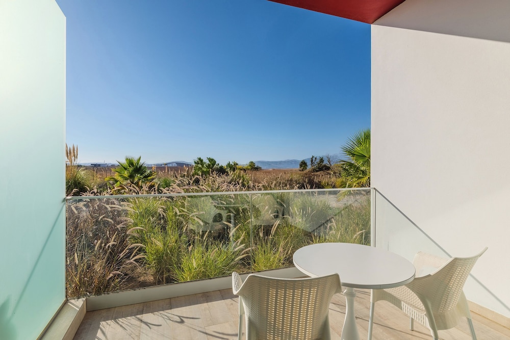 Pestana Alvor South Beach, Premium Suite Hotel — Hotel rooms in Alvor, Faro