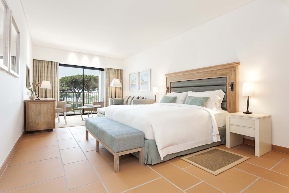 Pine Cliffs Ocean Suites, a Luxury Collection Resort & Spa — Hotel rooms in Albufeira, Faro