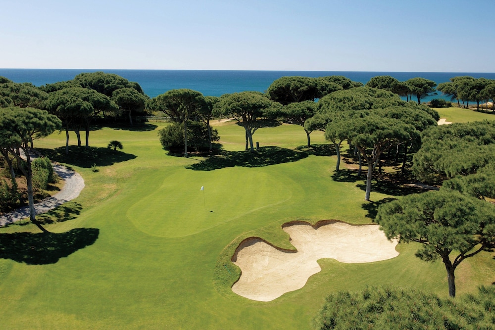 Pine Cliffs Ocean Suites, a Luxury Collection Resort & Spa — Sports & recreation in Albufeira, Faro