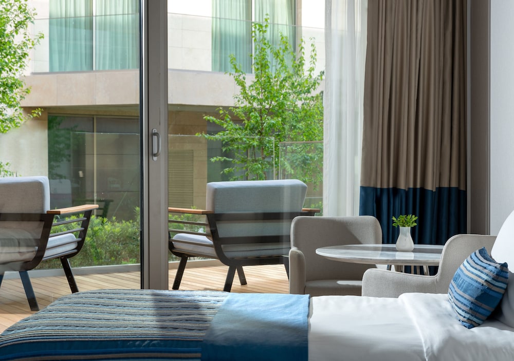 Crowne Plaza Istanbul Florya by IHG — Hotel rooms in Istanbul, Istanbul