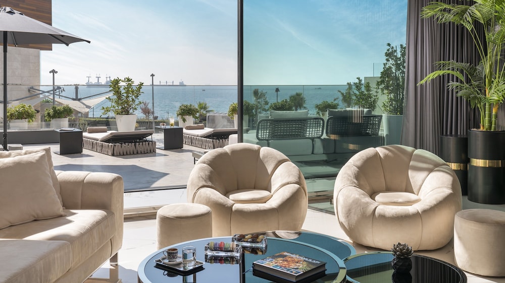 Crowne Plaza Istanbul Florya by IHG — Hotel rooms in Istanbul, Istanbul
