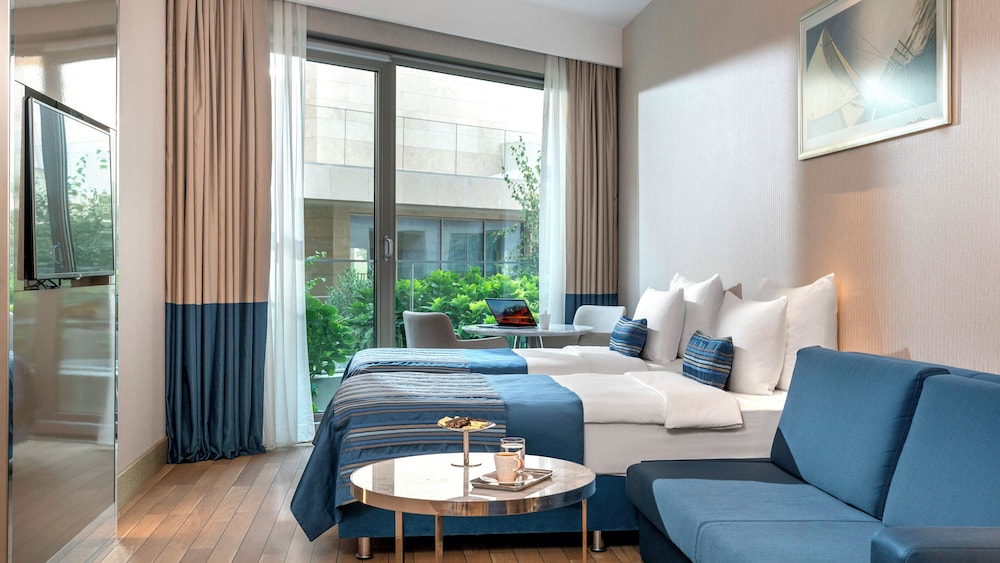 Crowne Plaza Istanbul Florya by IHG — Hotel rooms in Istanbul, Istanbul