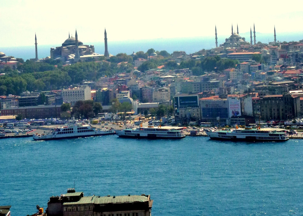 Walton Hotels Galata - zdjęcie 3