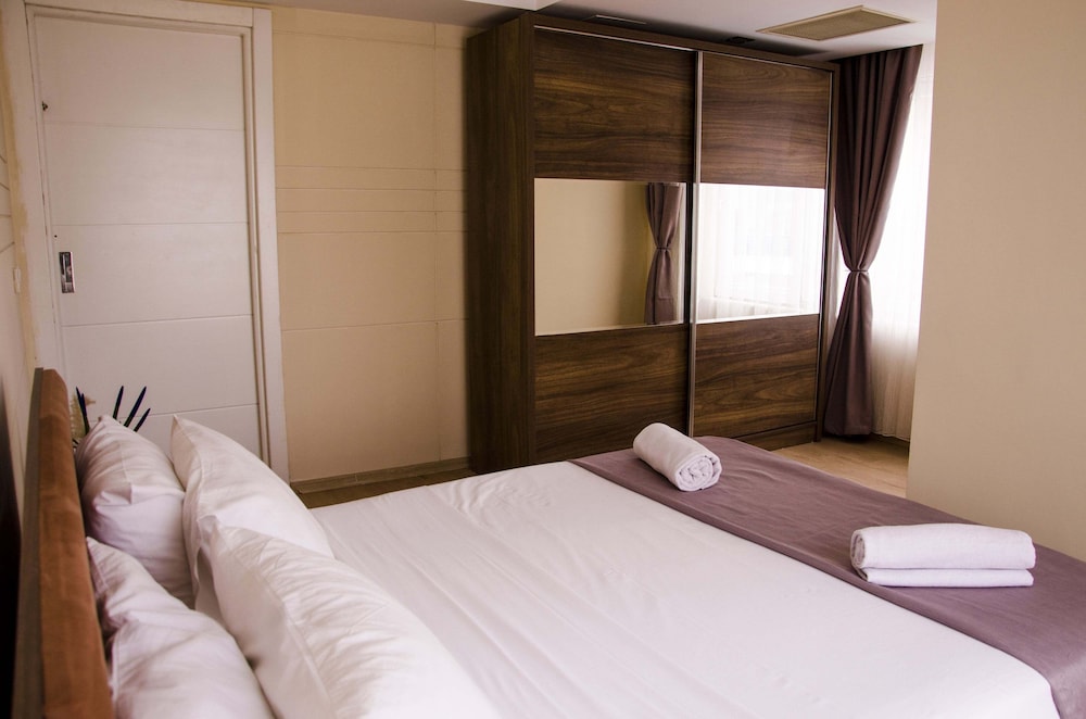 Flamingo Residence — Hotel rooms in Antalya