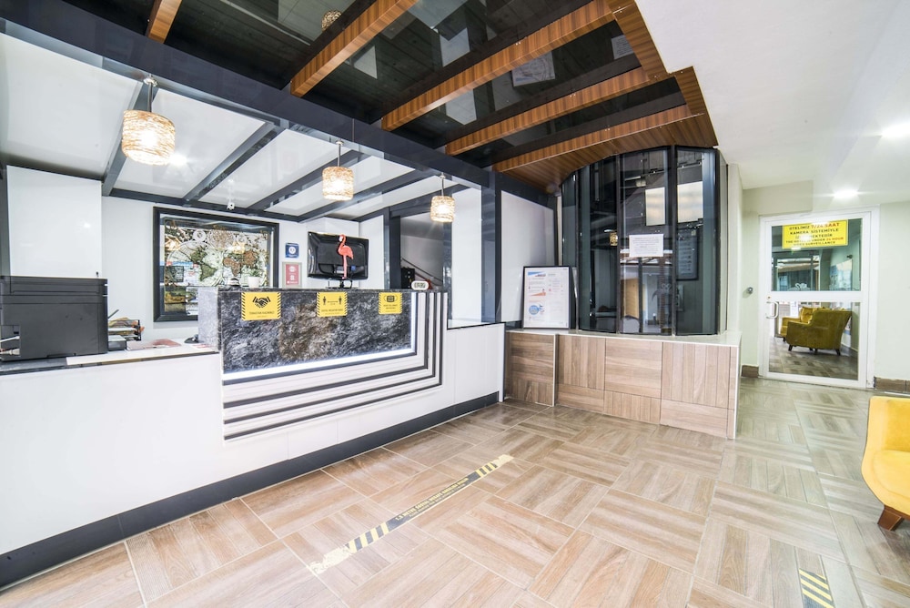 Flamingo Residence — Restaurant & bars in Antalya