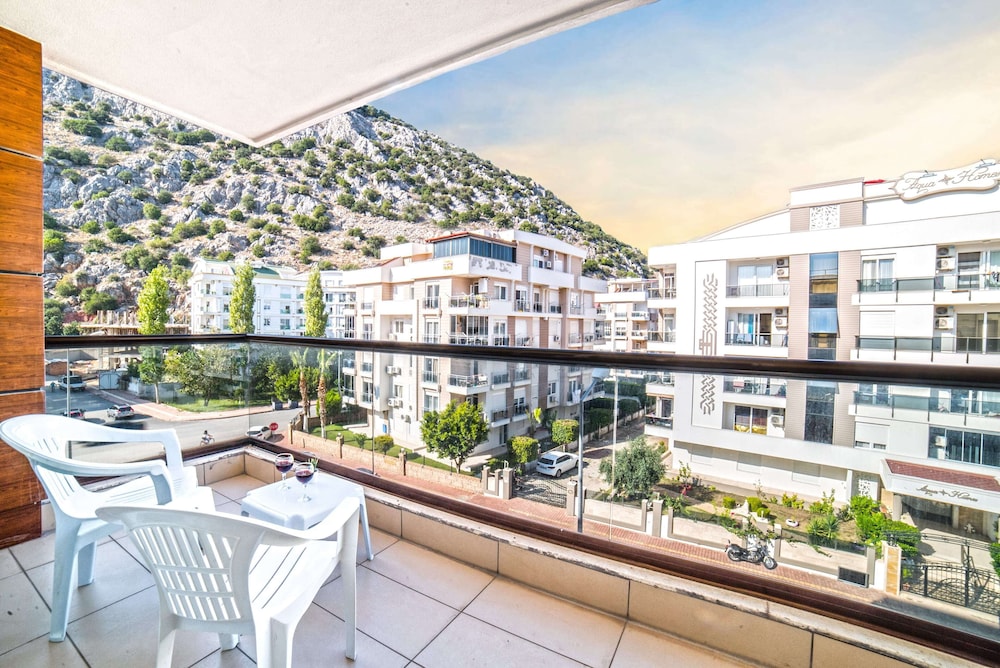 Flamingo Residence — Hotel rooms in Antalya