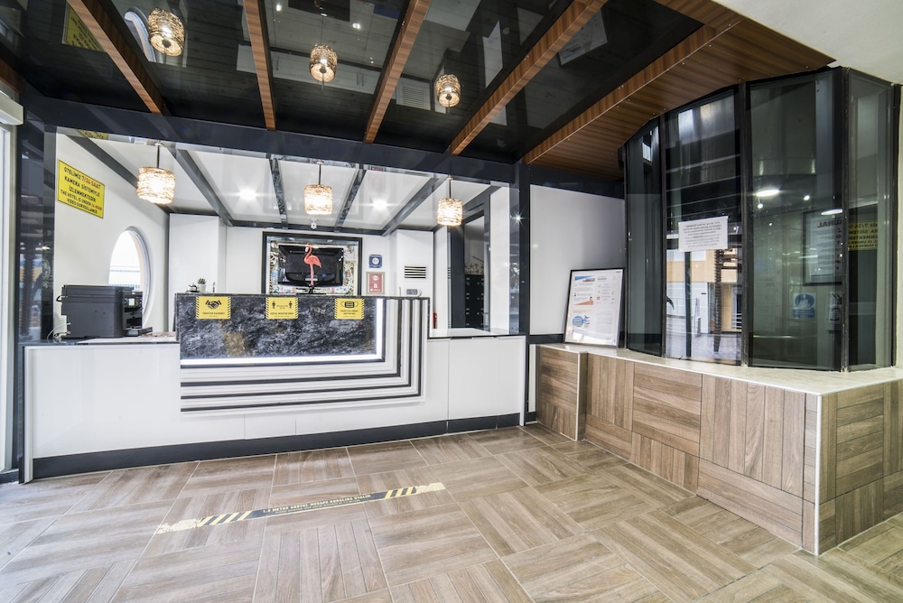 Flamingo Residence — Restaurant & bars in Antalya