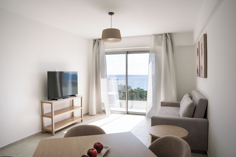 Cyprotel Florida Hotel — Hotel rooms in Ayia Napa, Famagusta Region