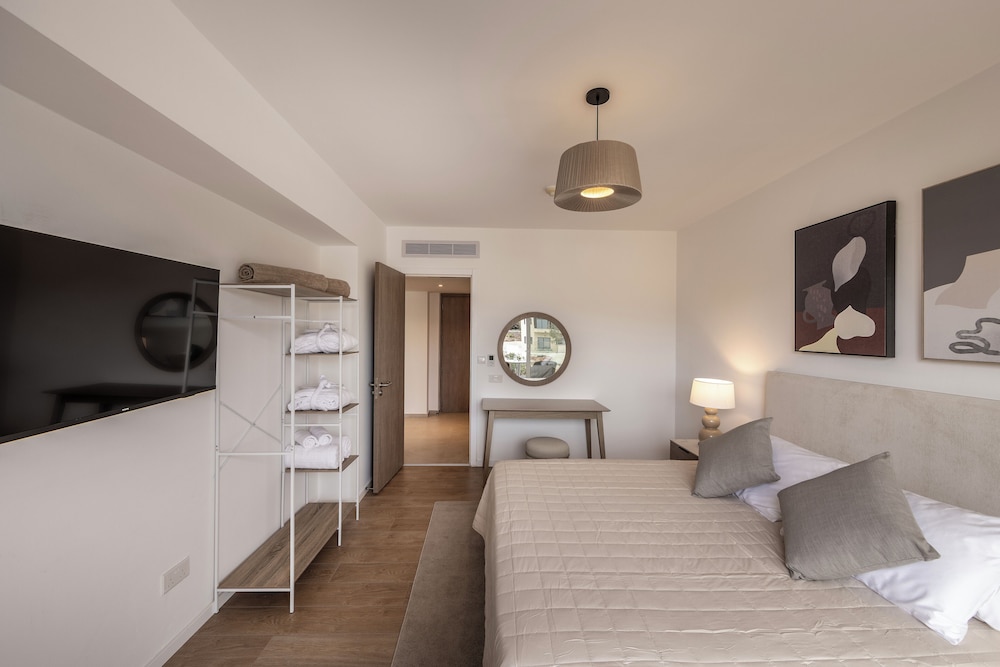 Cyprotel Florida Hotel — Hotel rooms in Ayia Napa, Famagusta Region
