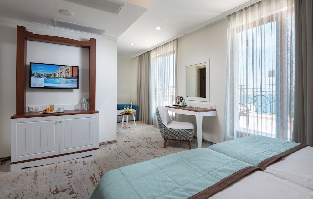Festa Via Pontica — Rooms in Pomorie, Burgas Region