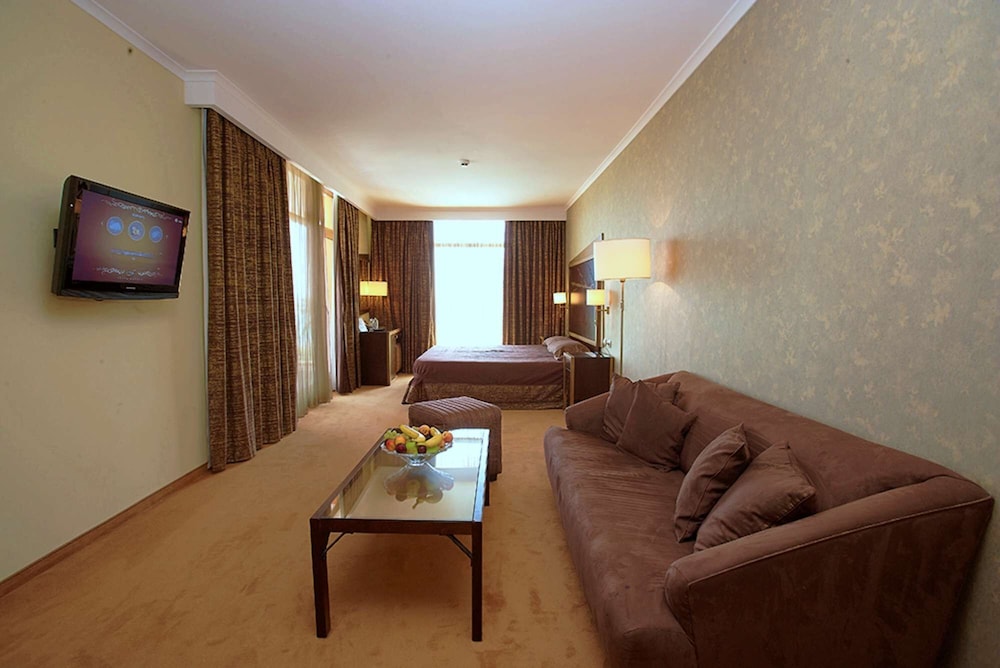 Festa Via Pontica — Rooms in Pomorie, Burgas Region