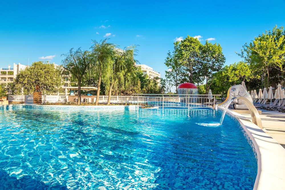 Festa Via Pontica — Pool in Pomorie, Burgas Region