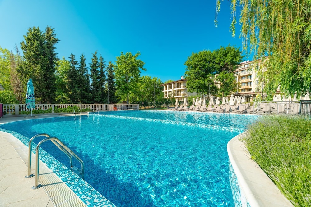 Festa Via Pontica — Pool in Pomorie, Burgas Region
