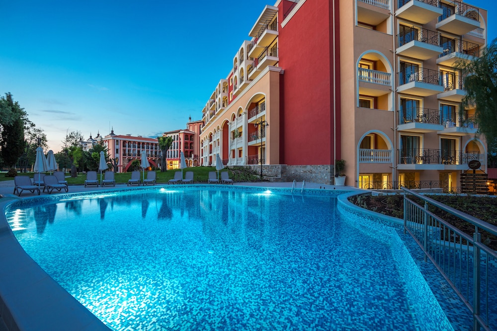 Festa Via Pontica — Pool in Pomorie, Burgas Region