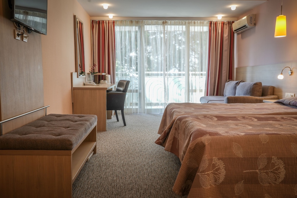 Hotel Sandy Beach — Rooms in Albena, Dobrich