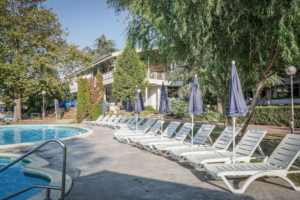 Hotel Sandy Beach — Pool in Albena, Dobrich