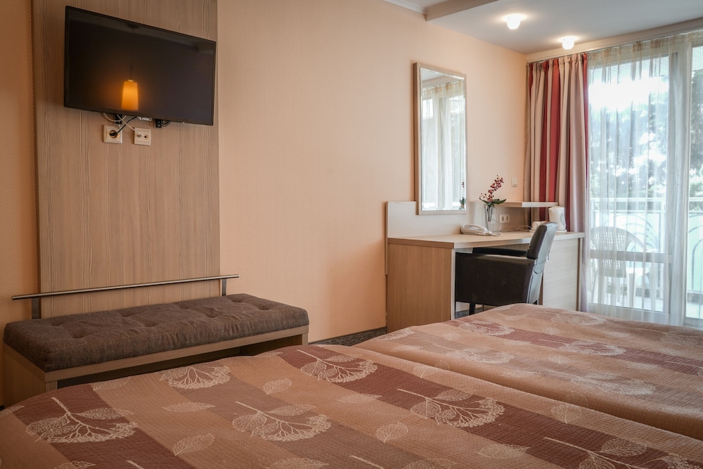 Hotel Sandy Beach — Rooms in Albena, Dobrich