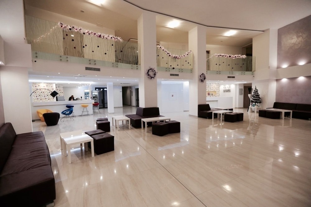 Arena Mar Hotel & SPA - All Inclusive — Hotel building in Golden Sands, Varna Region