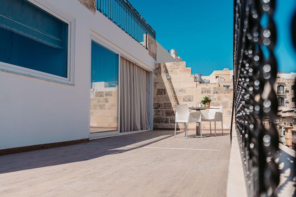 Palazzo Violetta — Hotel building in Sliema, Malta Island