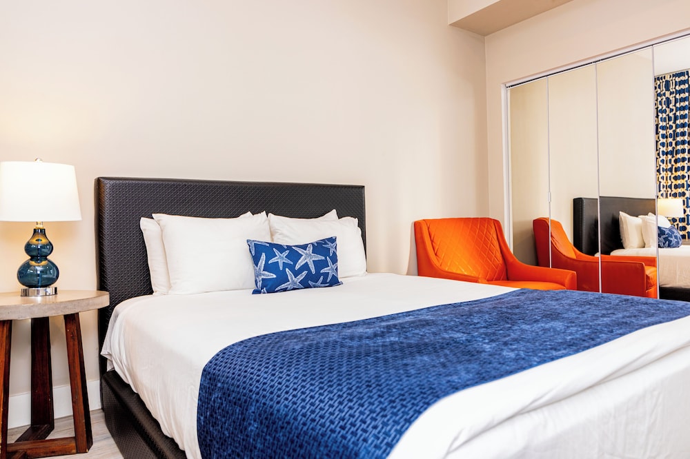 Oceanside Hotel and Suites — Hotel rooms in Miami, Florida