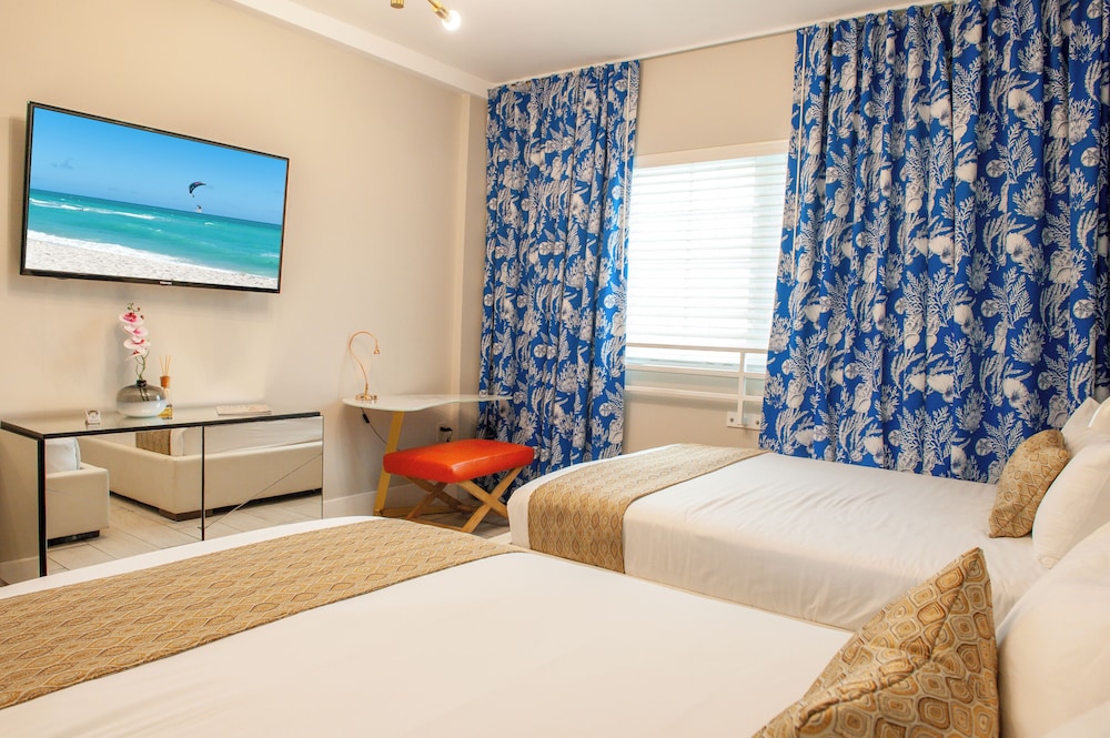 Oceanside Hotel and Suites — Hotel rooms in Miami, Florida