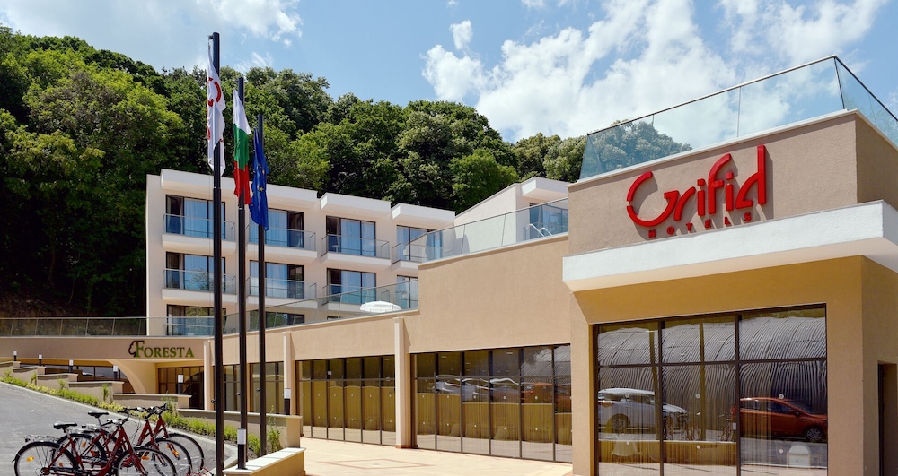 Hotel Grifid Foresta  Adults Only — Hotel building in Golden Sands, Varna Region