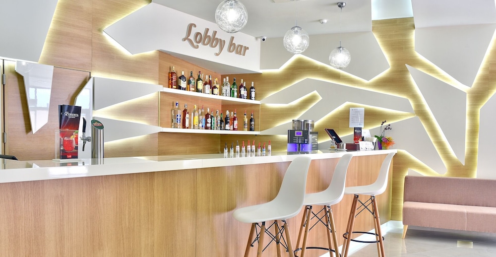 Hotel Grifid Foresta  Adults Only — Restaurant & bars in Golden Sands, Varna Region
