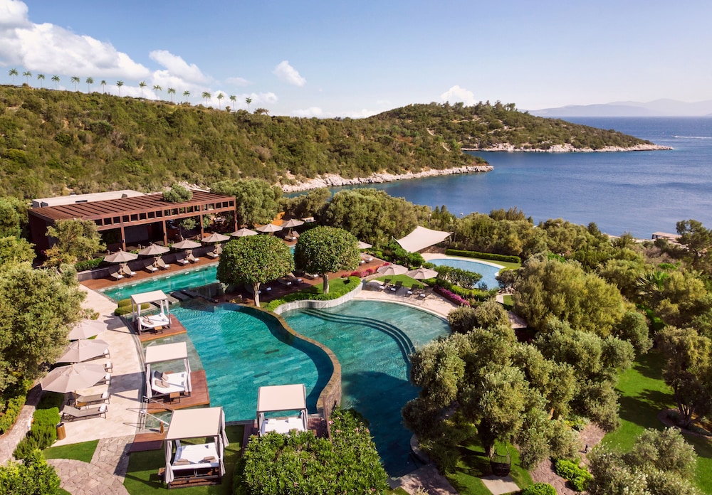 Mandarin Oriental, Bodrum — Swimming pool in Bodrum, Mugla