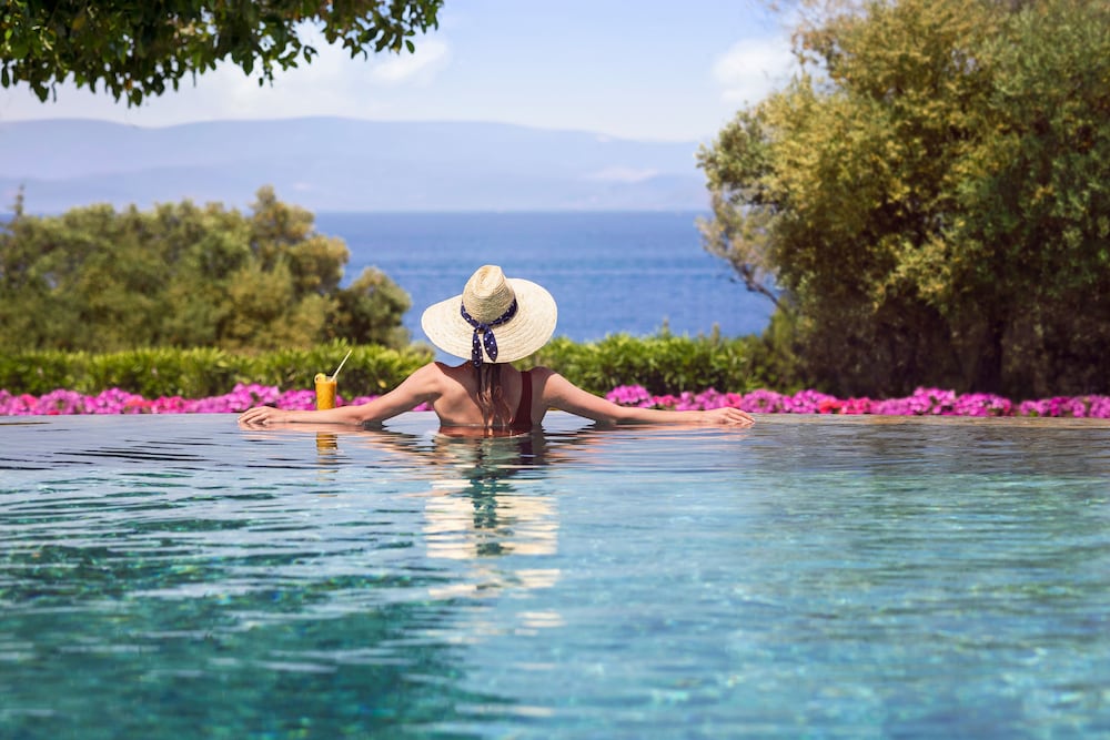 Mandarin Oriental, Bodrum — Swimming pool in Bodrum, Mugla