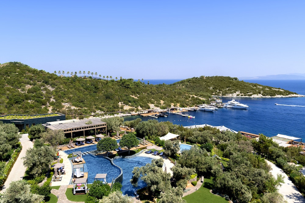 Mandarin Oriental, Bodrum — Swimming pool in Bodrum, Mugla