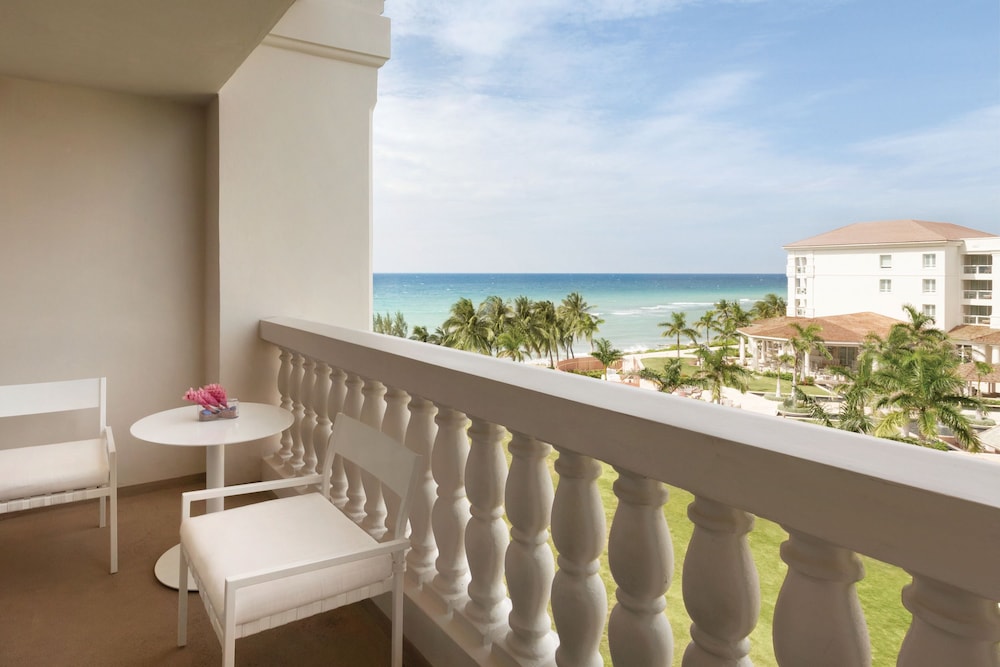 Hyatt Ziva Rose Hall - All Inclusive — Hotel rooms in Montego Bay