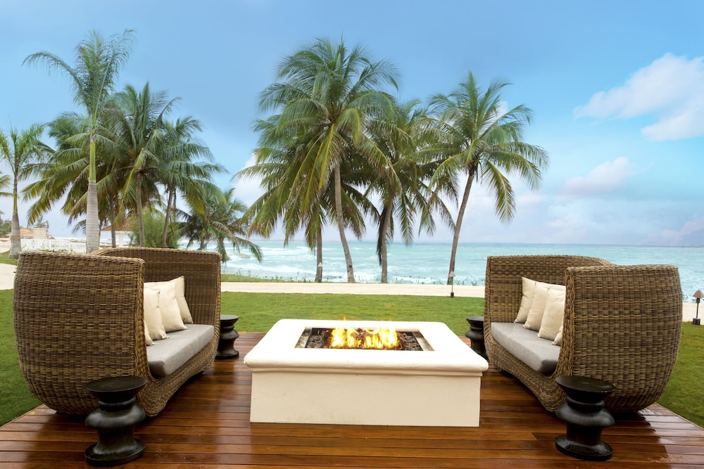 Hyatt Ziva Rose Hall - All Inclusive — Beach in Montego Bay