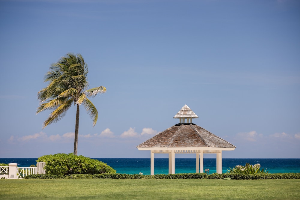 Hyatt Ziva Rose Hall - All Inclusive — Beach in Montego Bay
