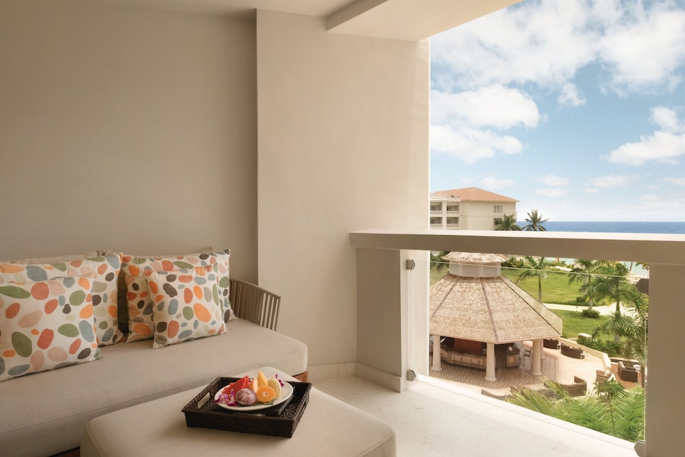 Hyatt Ziva Rose Hall - All Inclusive — Hotel rooms in Montego Bay
