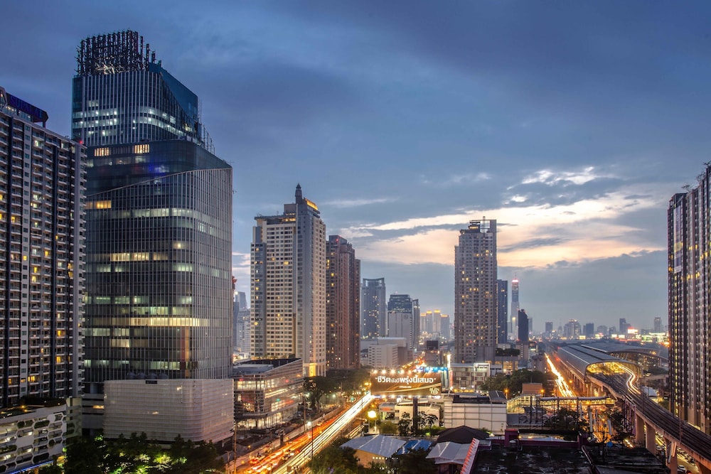 Lancaster Bangkok — Attractions in the area in Bangkok, Bangkok
