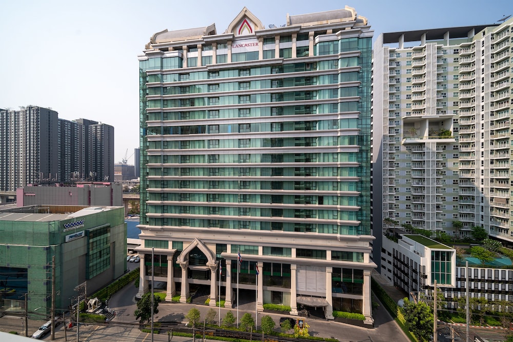 Lancaster Bangkok — Hotel building in Bangkok, Bangkok